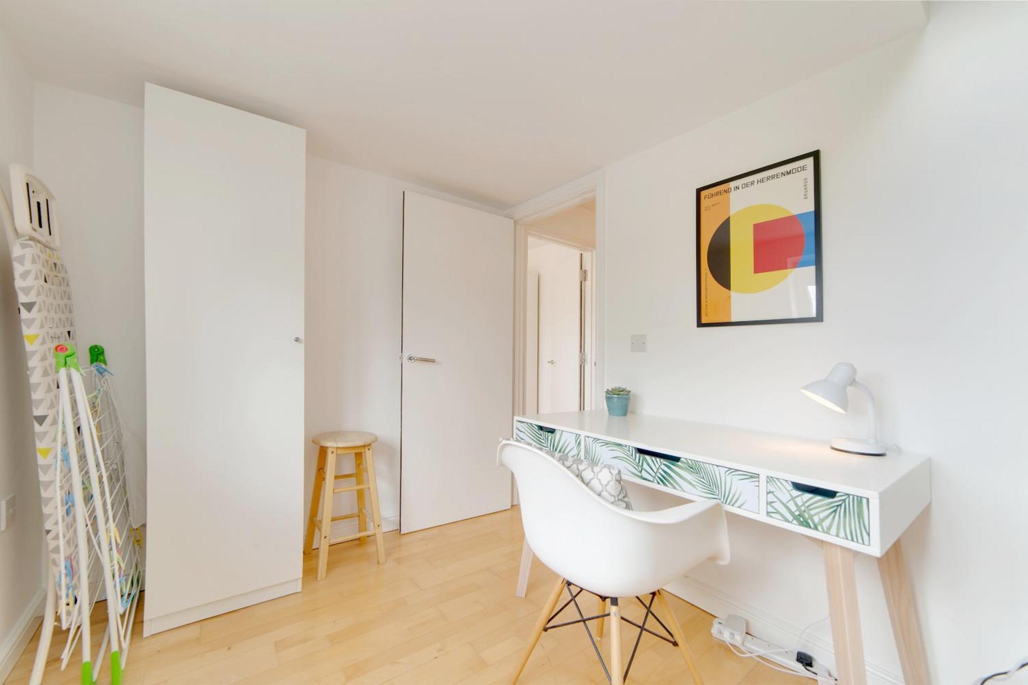 Pass The Keys 49 Byron Square Modern And Spacious 3 Bed Home With Free Parking CBG Εξωτερικό φωτογραφία