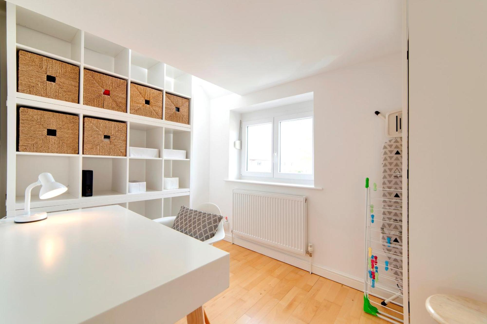 Pass The Keys 49 Byron Square Modern And Spacious 3 Bed Home With Free Parking CBG Εξωτερικό φωτογραφία