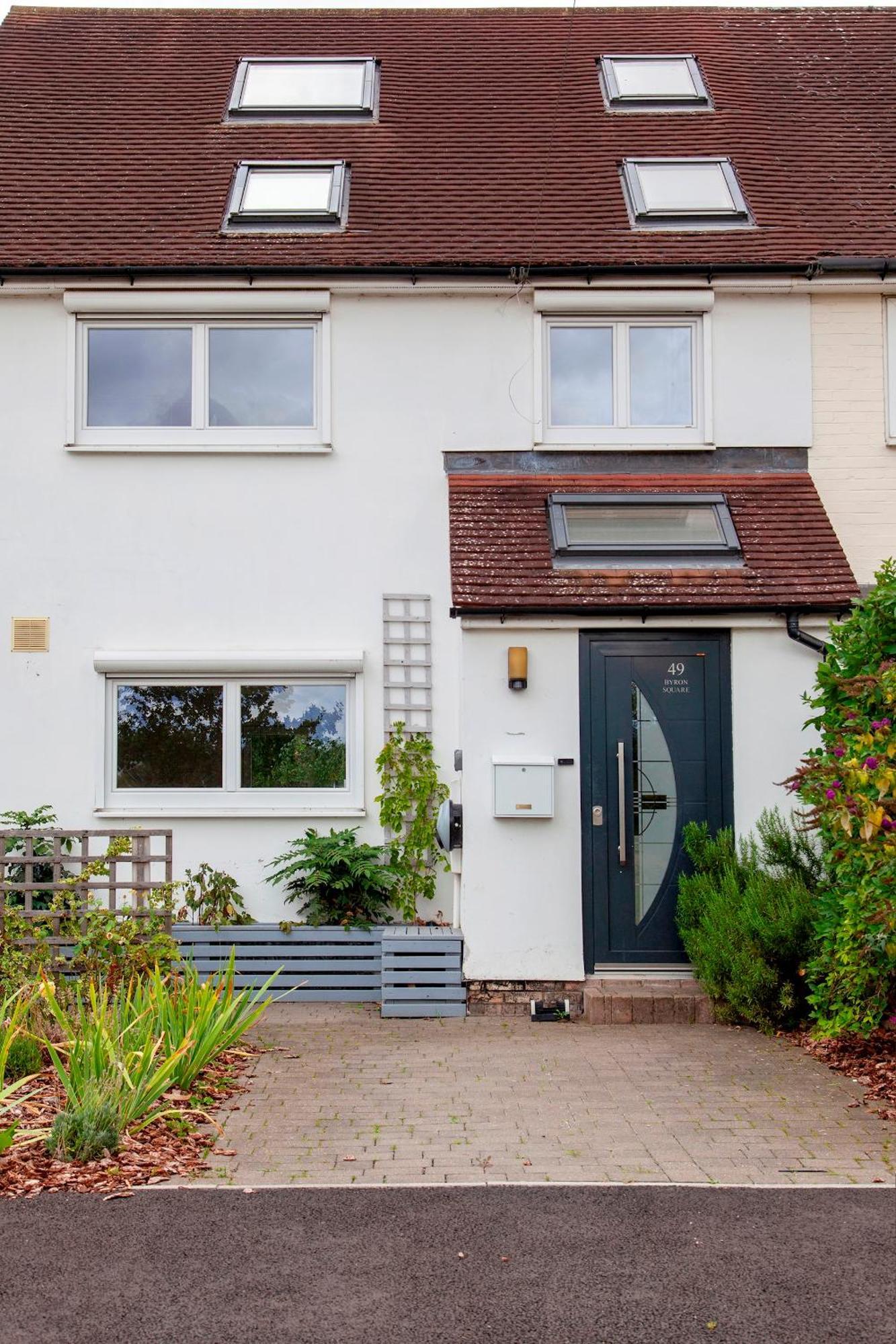 Pass The Keys 49 Byron Square Modern And Spacious 3 Bed Home With Free Parking CBG Εξωτερικό φωτογραφία
